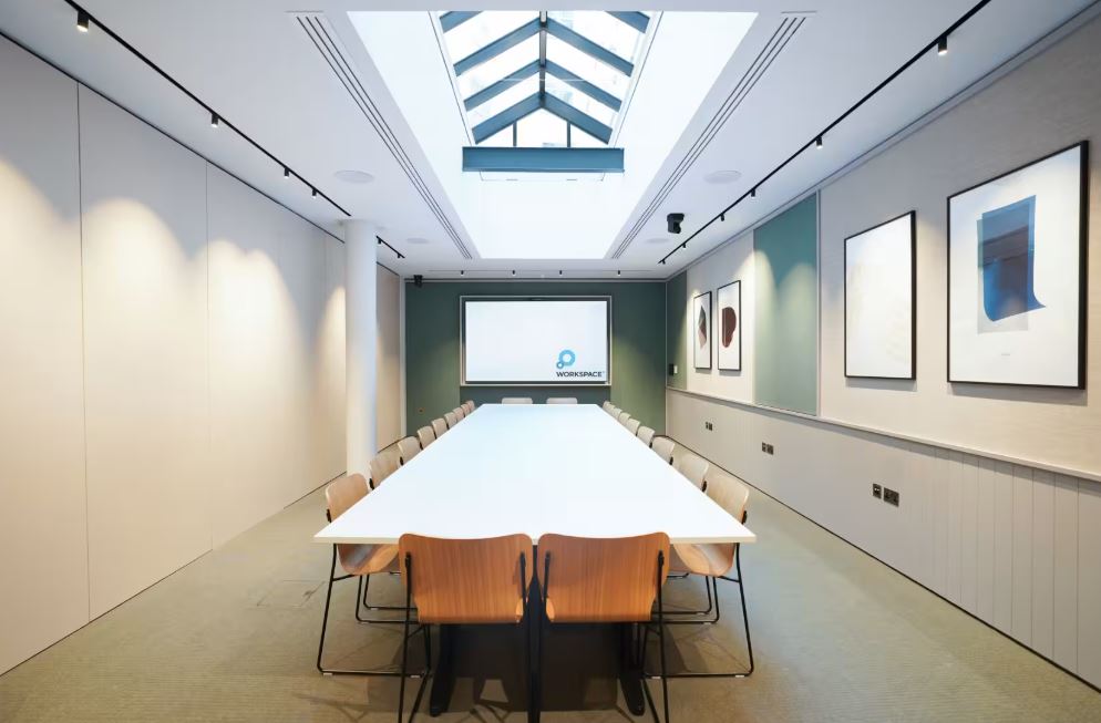 Modern conference room at Salisbury House, perfect for corporate events and workshops.