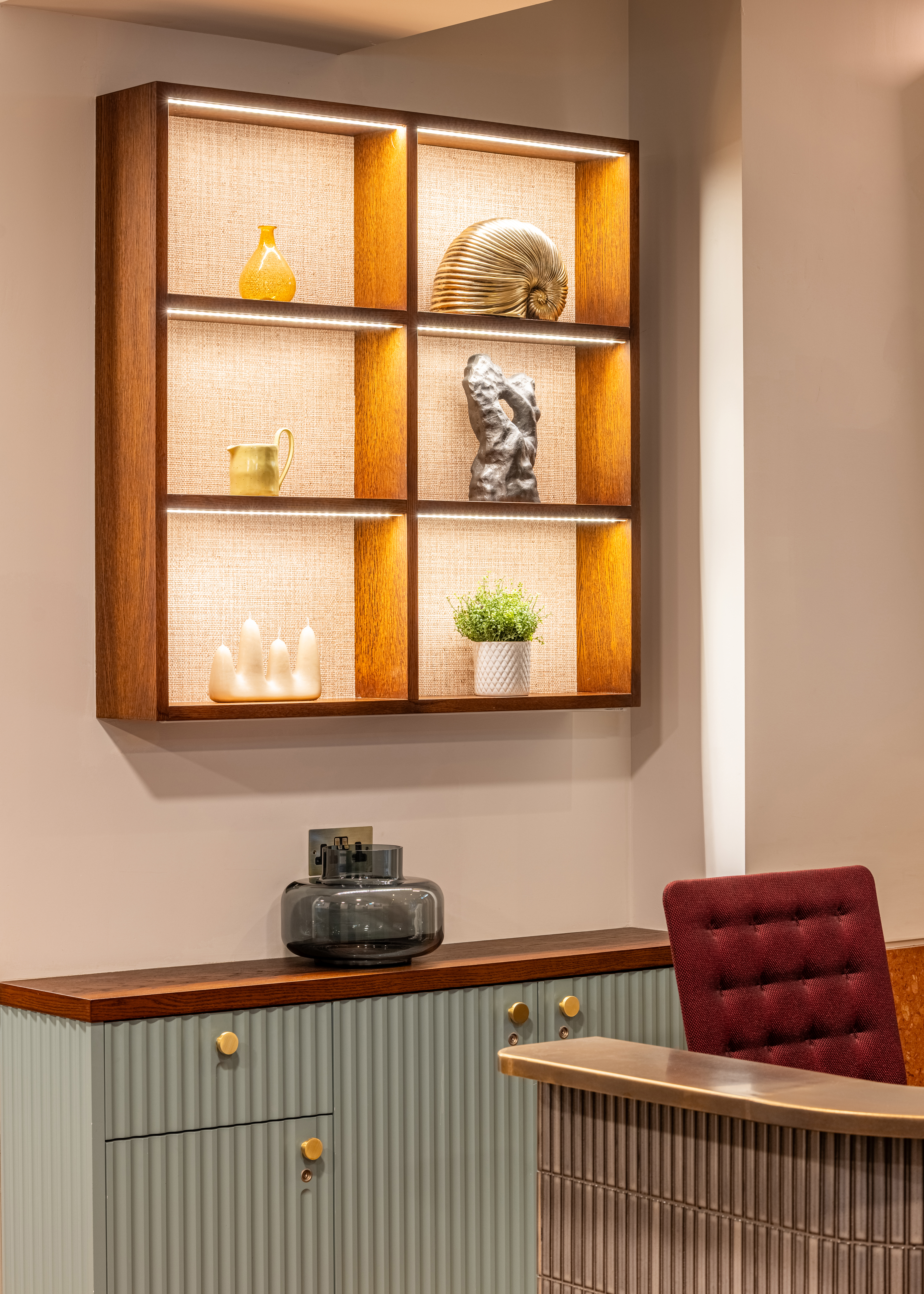 Stylish event space at Salisbury House with inviting decor for meetings and gatherings.