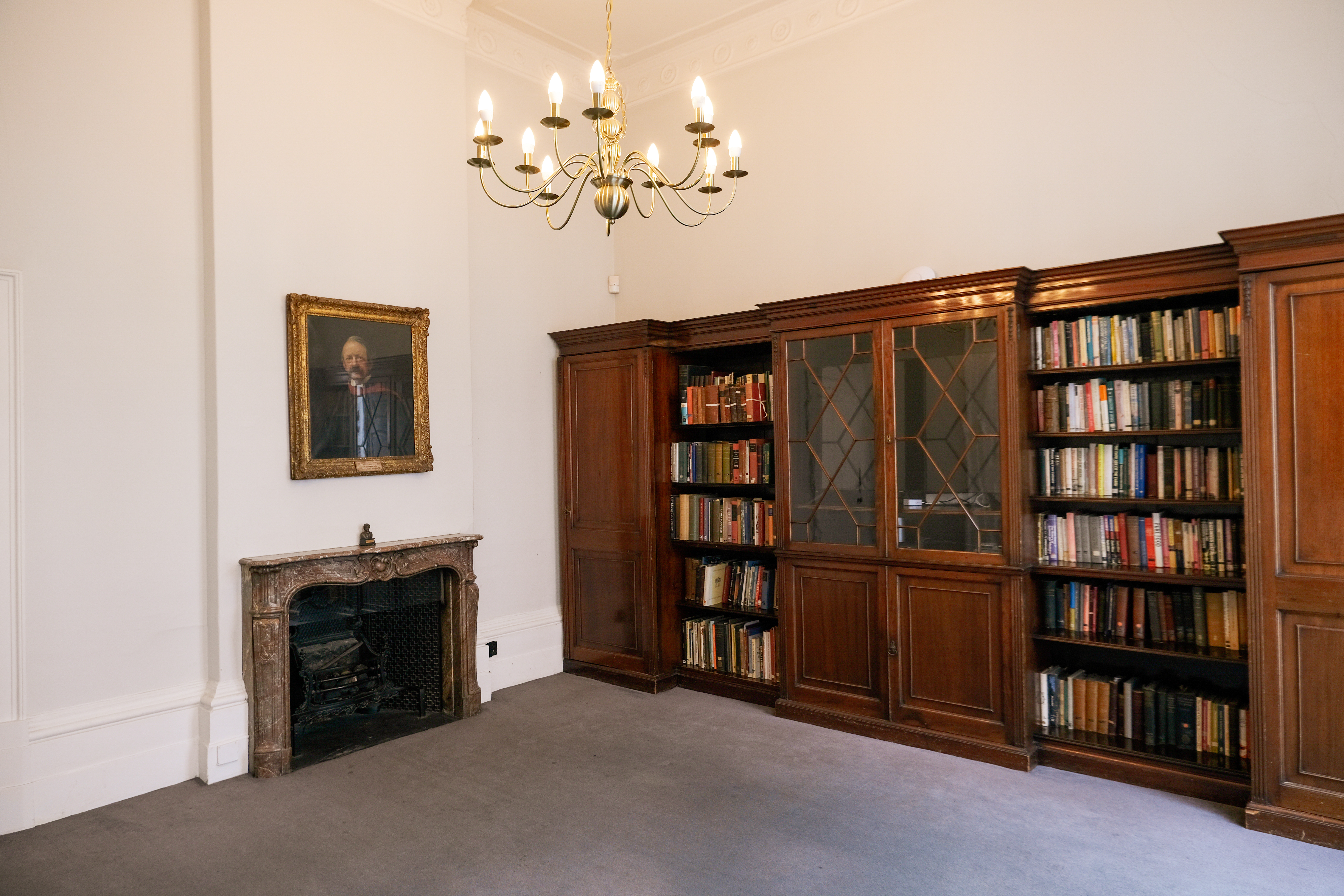 The Royal Institution - image 3