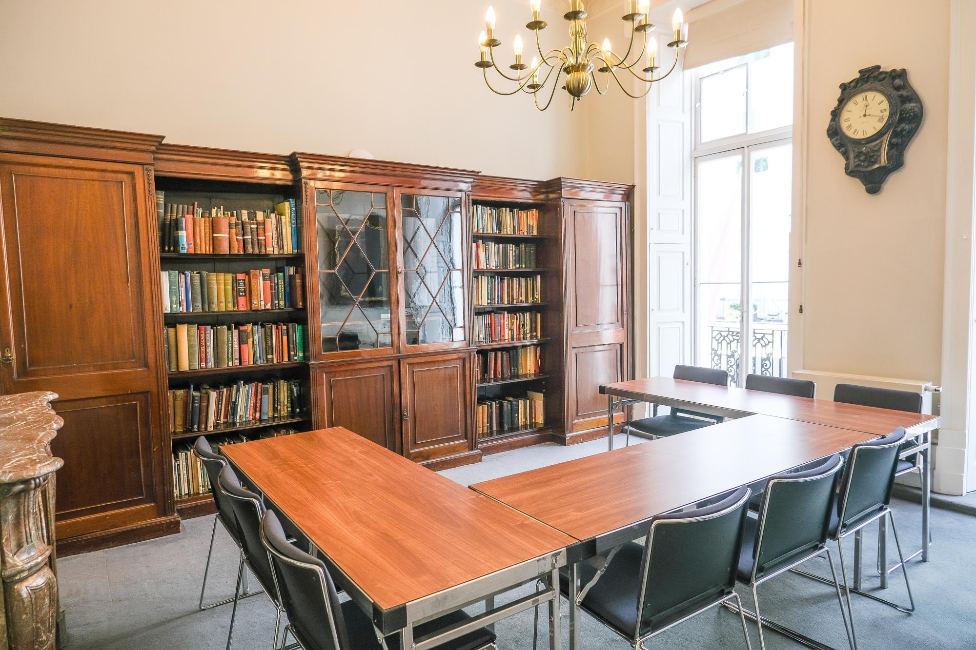 The Royal Institution - image 2