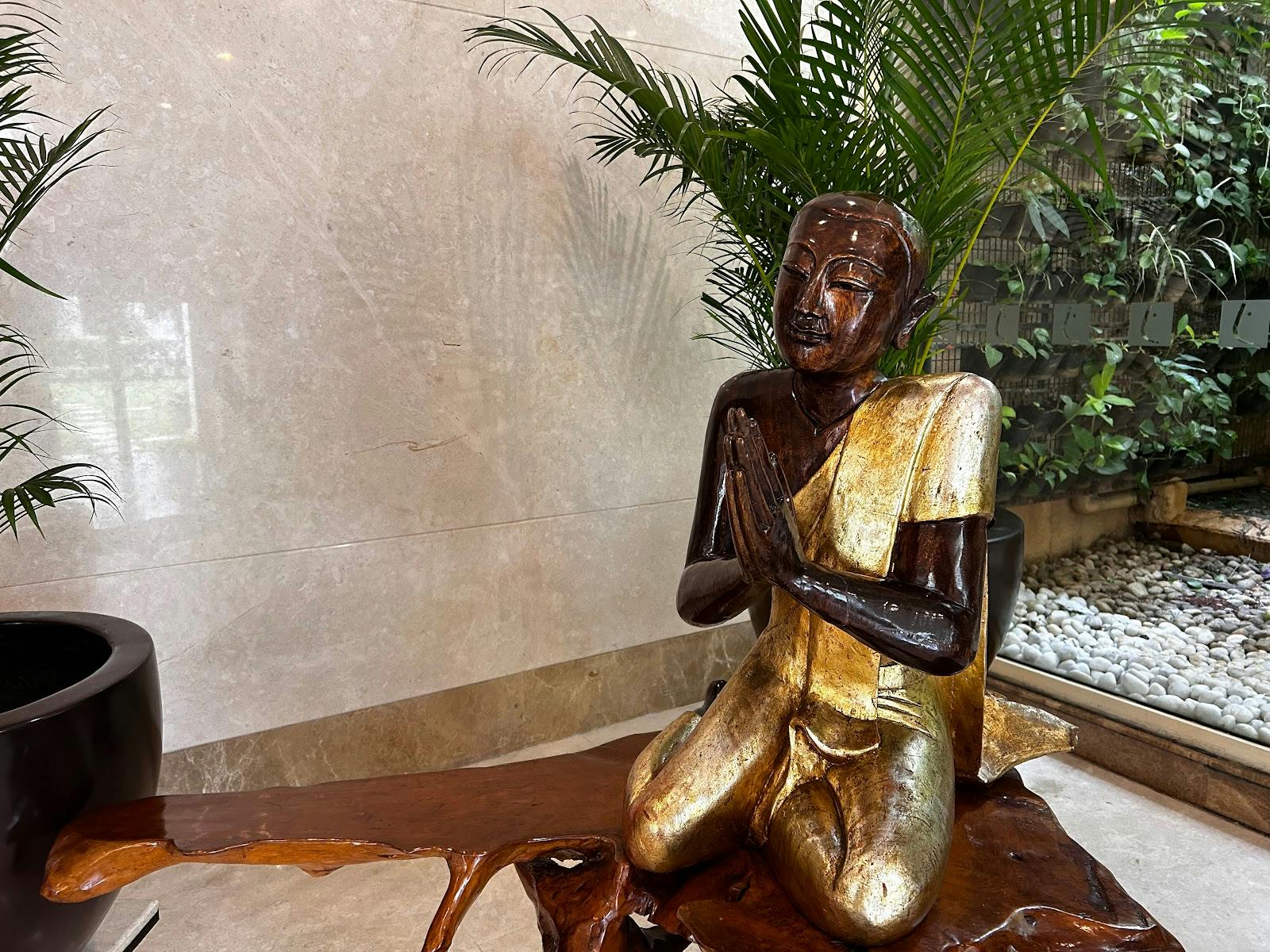 The LaLiT Ashok Bangalore - >Vibhakar lal</a>