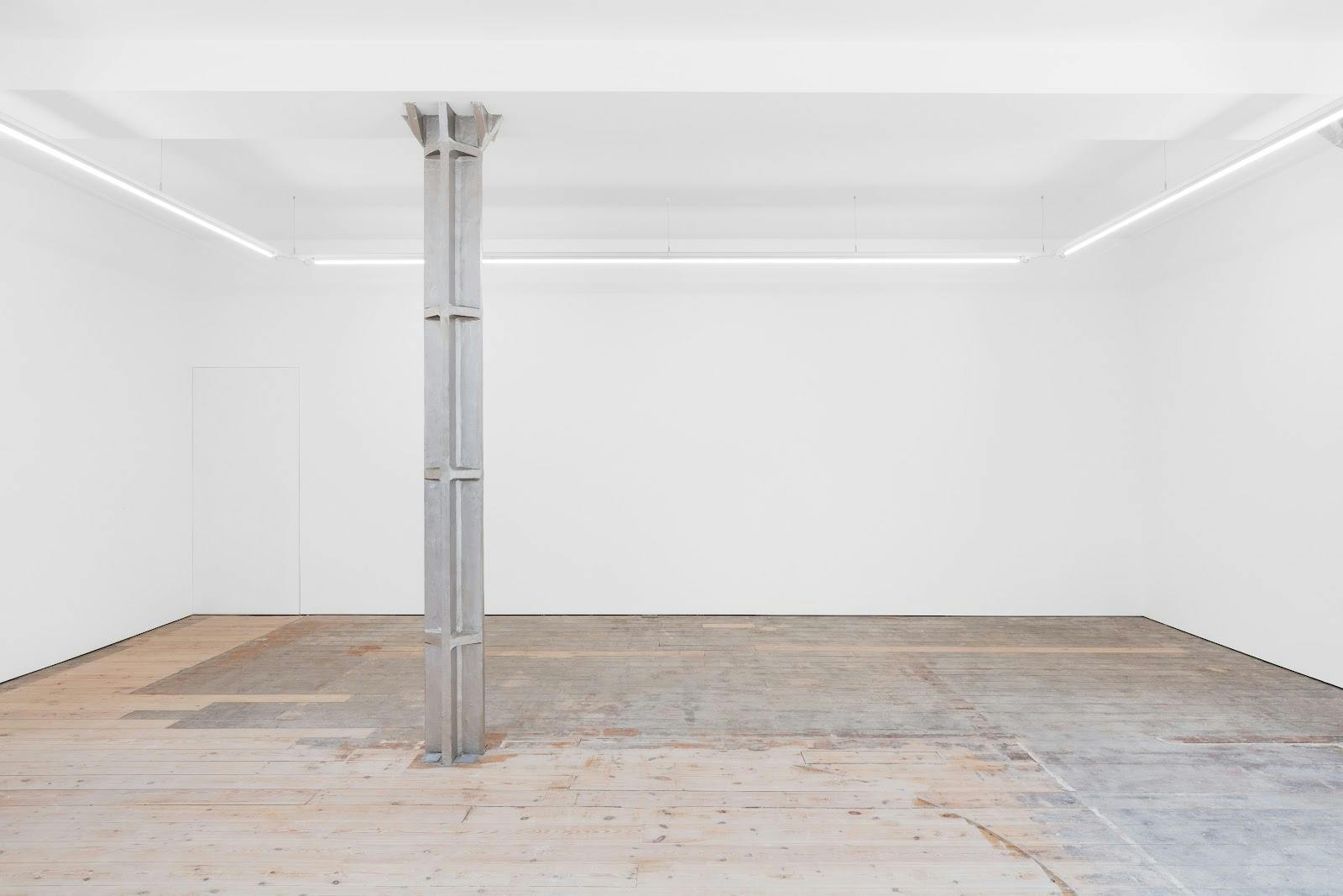 NiCOLETTi Contemporary Art Gallery - >NiCOLETTi</a>