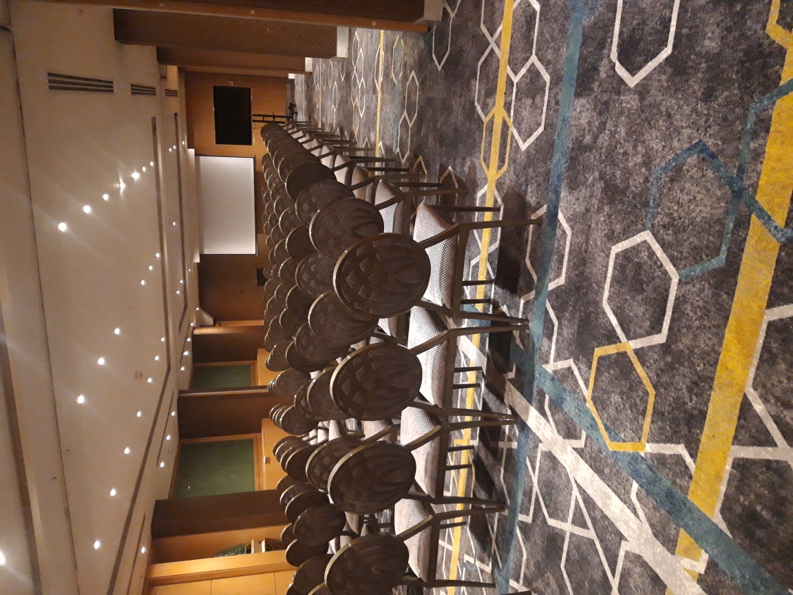 Elegant meeting space at Courthouse Hotel, perfect for conferences and presentations.