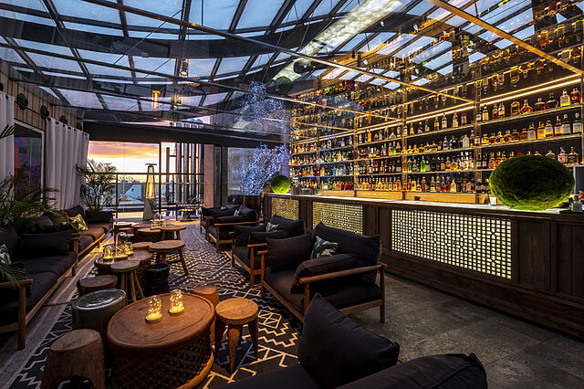 Hotel Urban - image 10