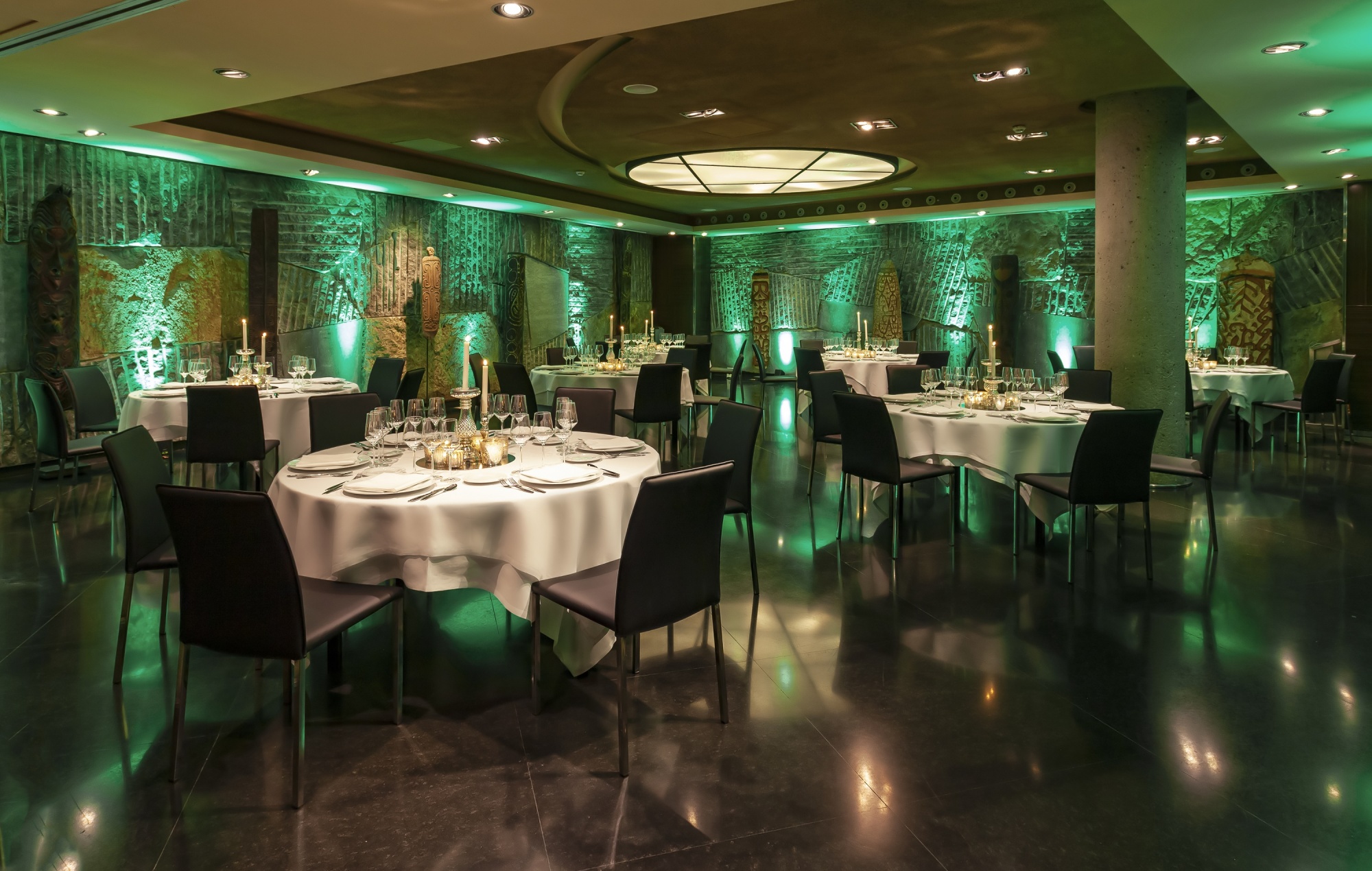 Elegant Khemer + Nut Room venue with round tables for receptions and formal dinners.