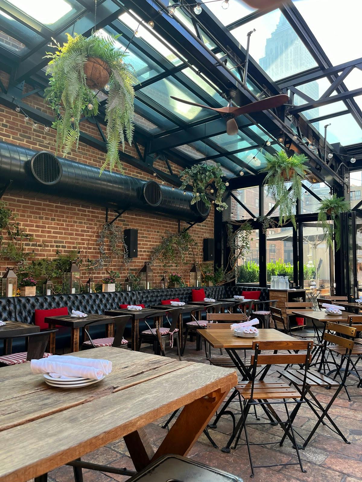 Refinery Rooftop - >Refinery Rooftop</a>