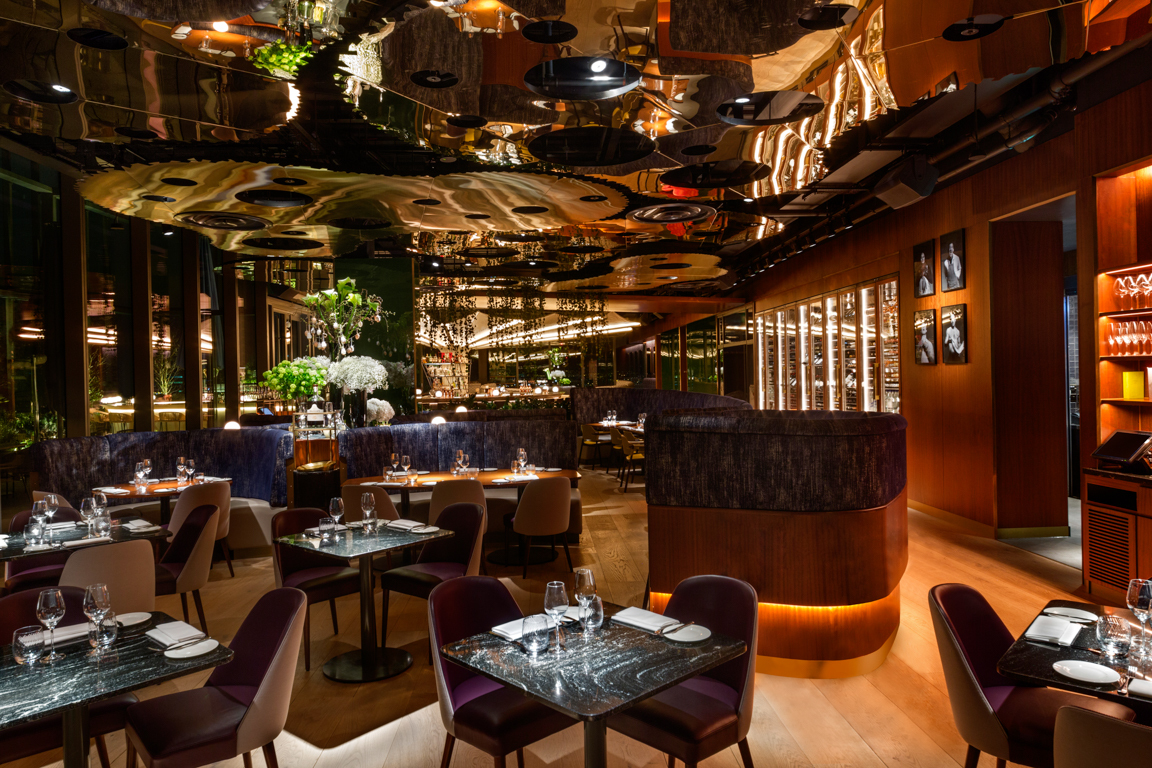 Merchants in The Buzz Rooms: elegant decor for upscale corporate events and intimate gatherings.