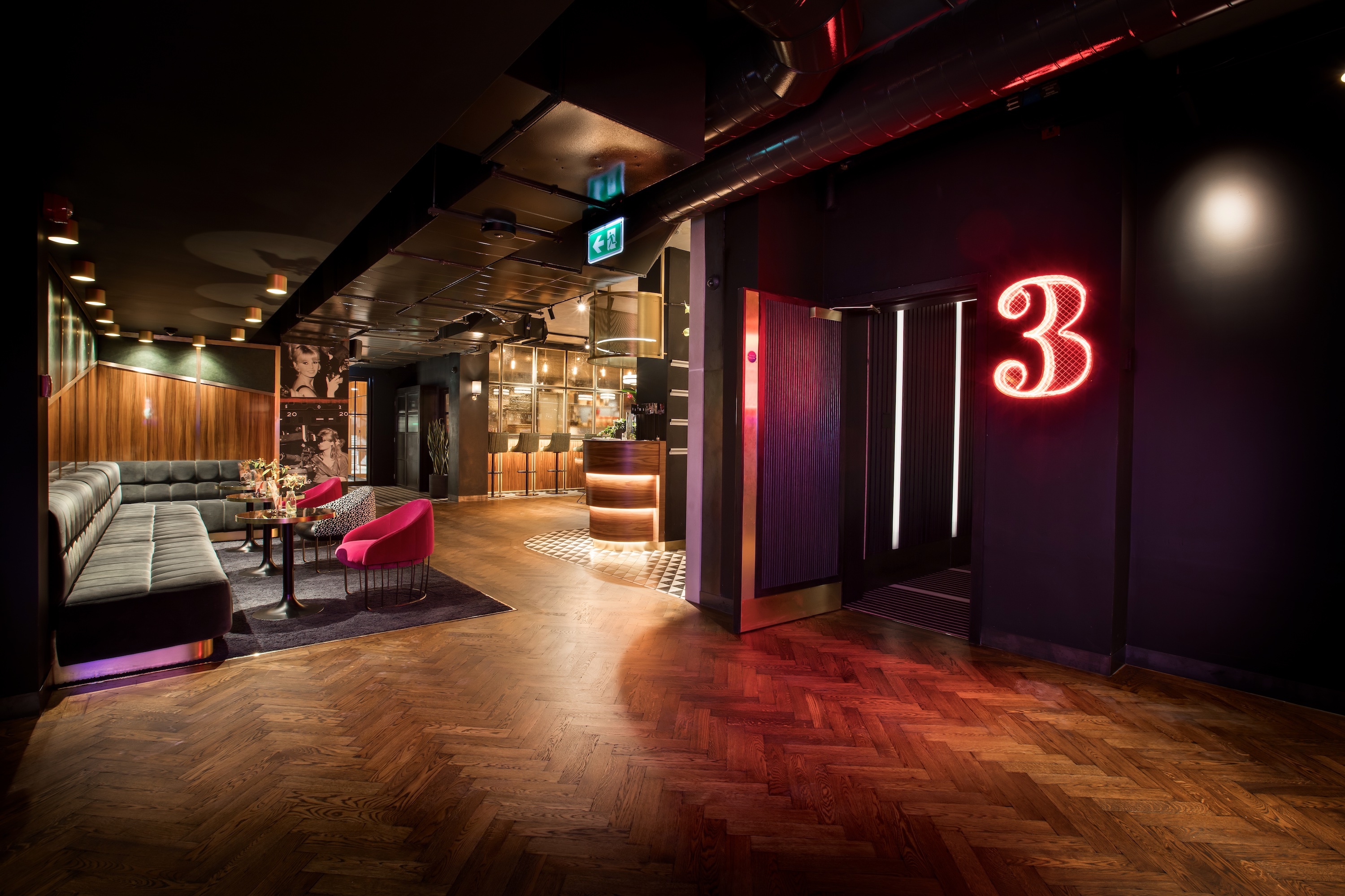 Everyman Manchester Screen 3: modern venue with elegant lighting for events and meetings.