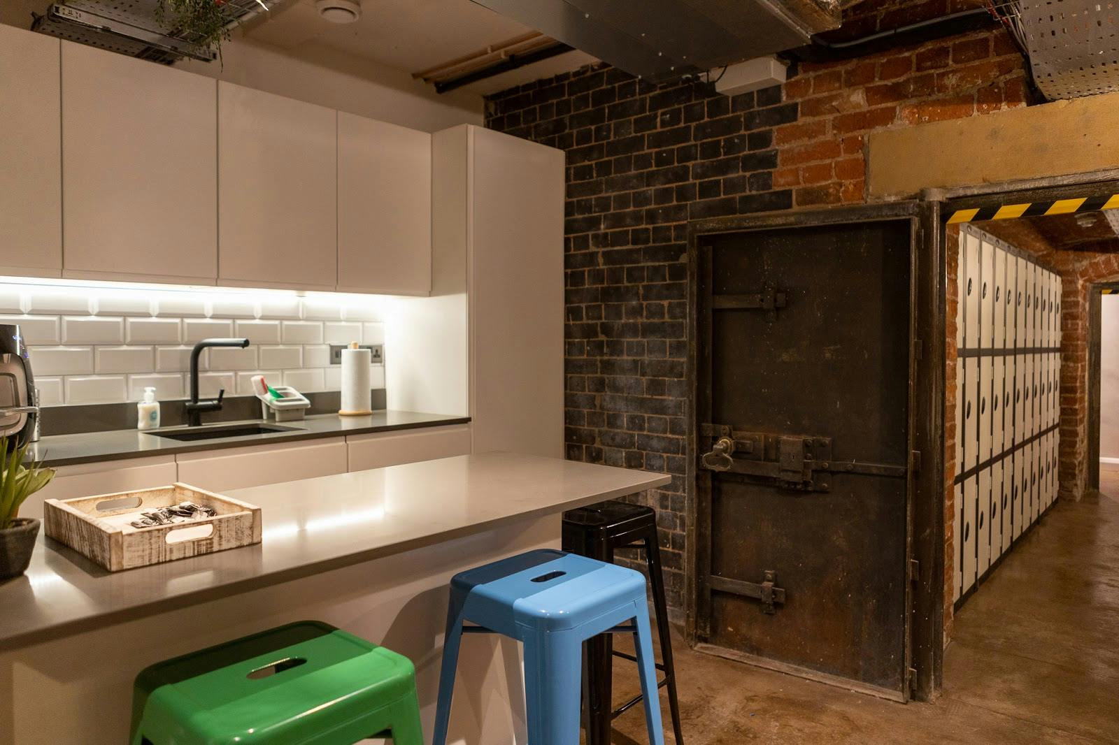 Profolk - >PROFOLK</a>