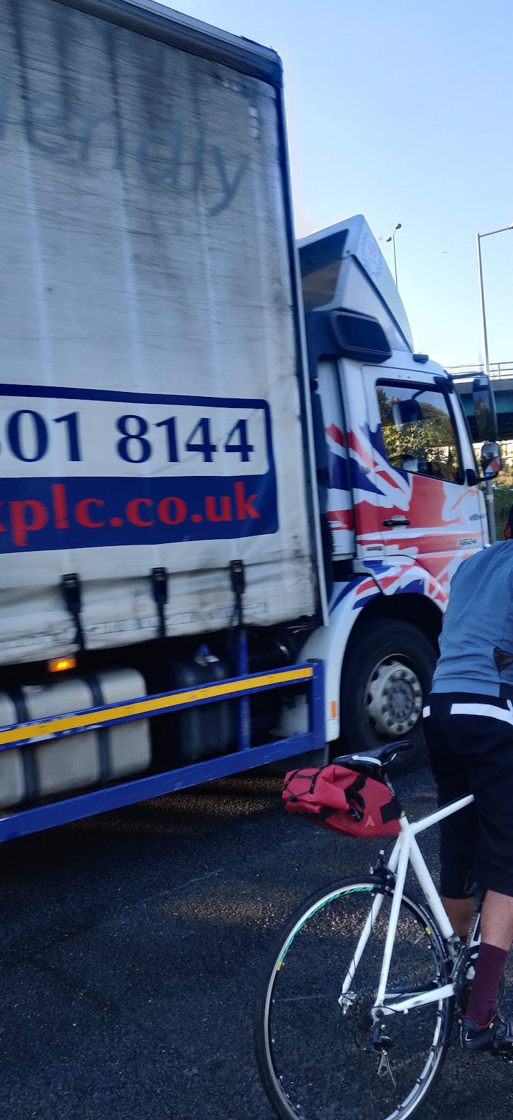 Company Information Venue - >Junaid Ibrahim</a>