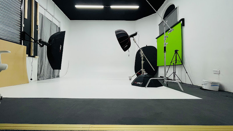 Pixdora Studio - Hero Image