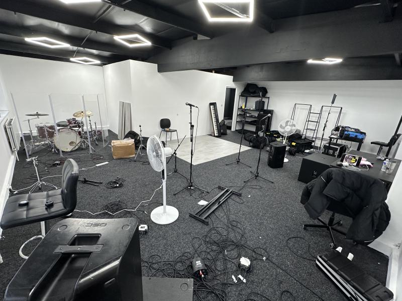 Montrose Studios - image 1