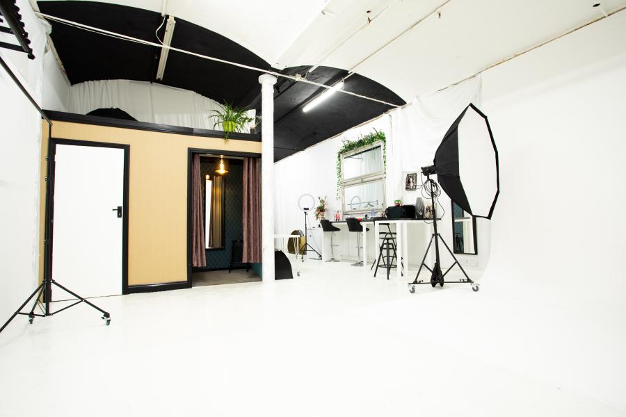 Photography Studio - Indigo Dreams ...