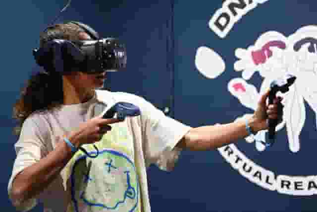 DNA VR