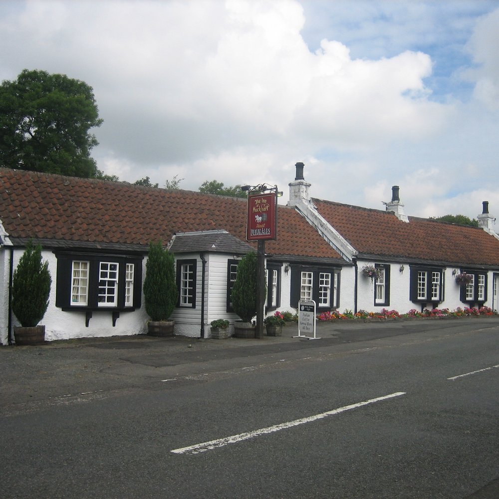 Charming traditional venue G51 2XD for intimate gatherings and corporate retreats.