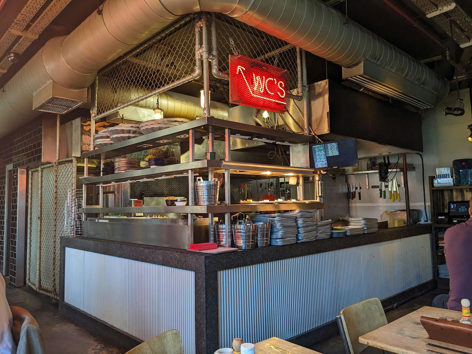 Red's True Barbecue Leeds - >dan elliott</a>