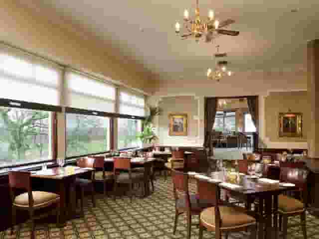 Pickwick Bistro