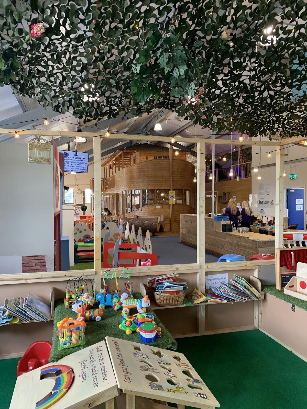 Vibrant children's play area for family events and educational workshops.