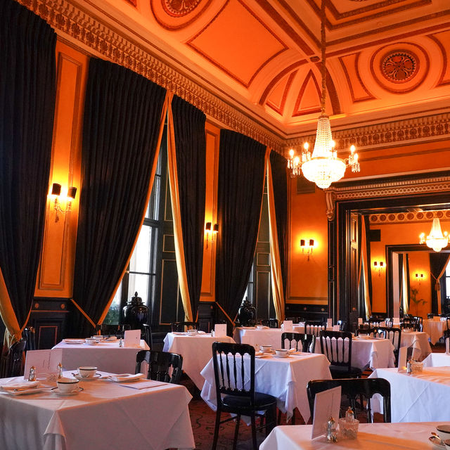 Elegant cocktail bar in The Dome Edinburgh with golden hues, ideal for upscale events.