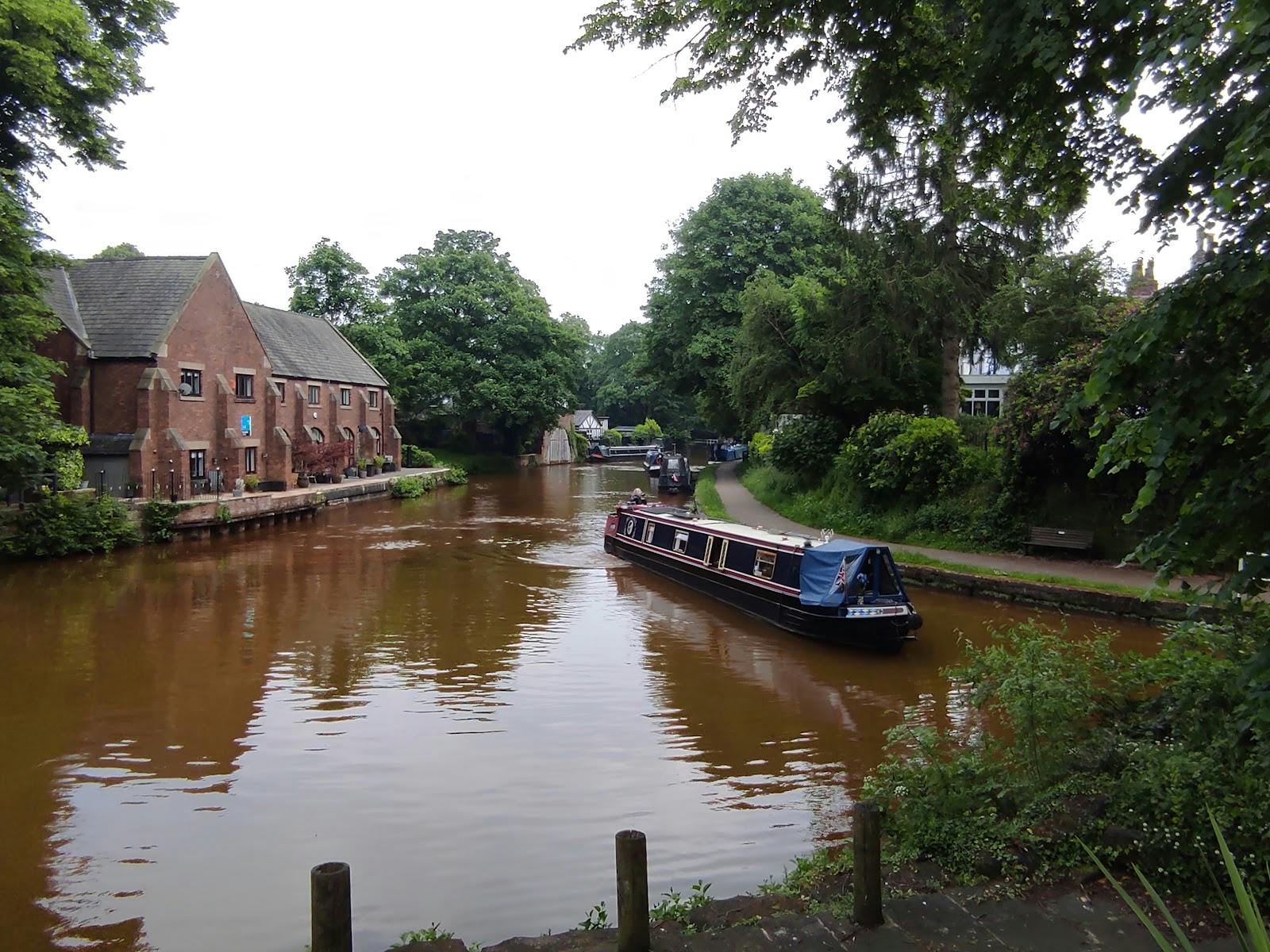 The Delph Restaurant & Bar - >Paul G</a>