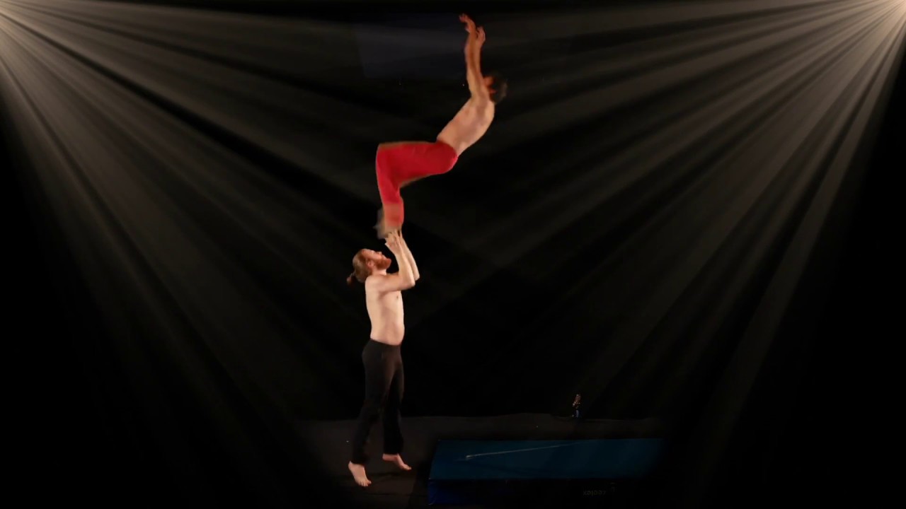 Acrobalance performance at Cloud Aerial Arts, enhancing event engagement and ambiance.