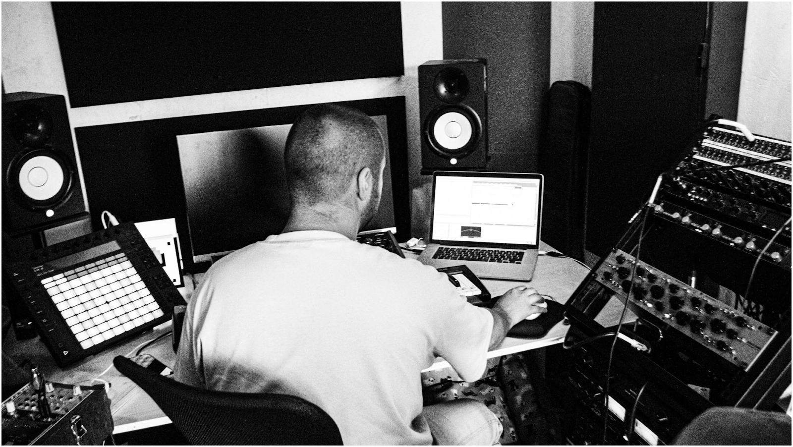 Portal Studios - >Portal Studios</a>