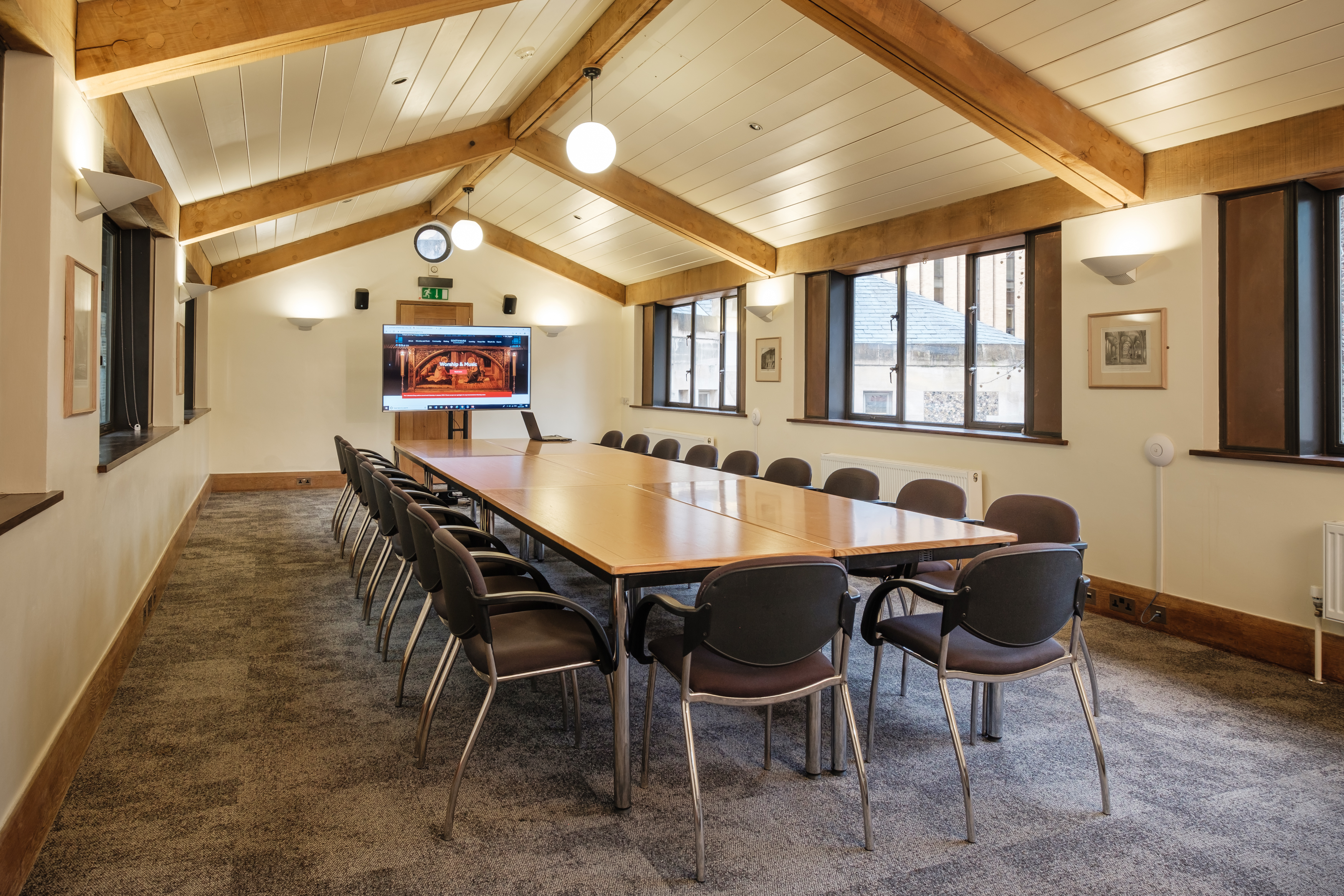 JTW Room in Southwark Cathedral: bright meeting space with wooden table for workshops.