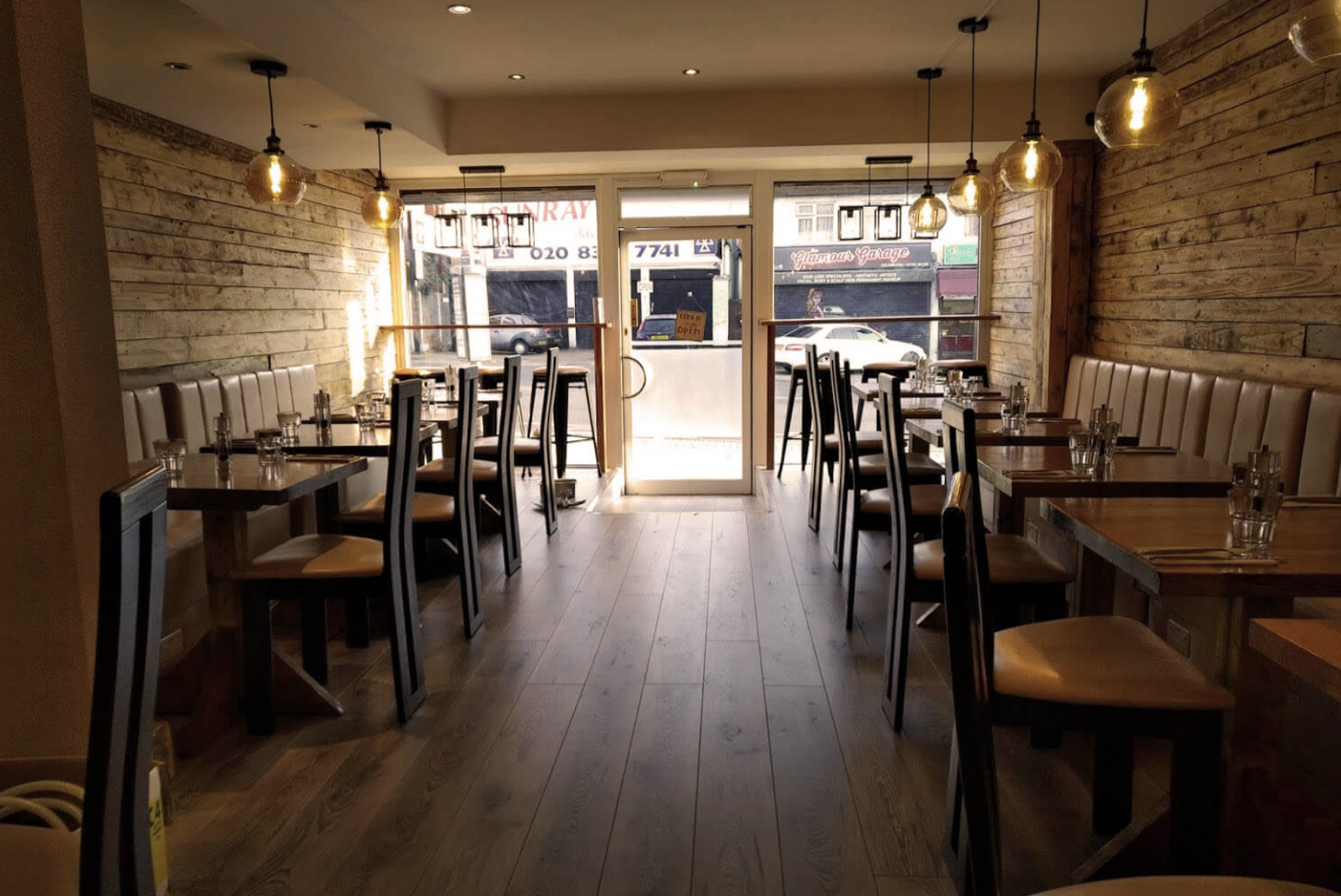 Grill & BAR - 2m1q451p0ga.png
