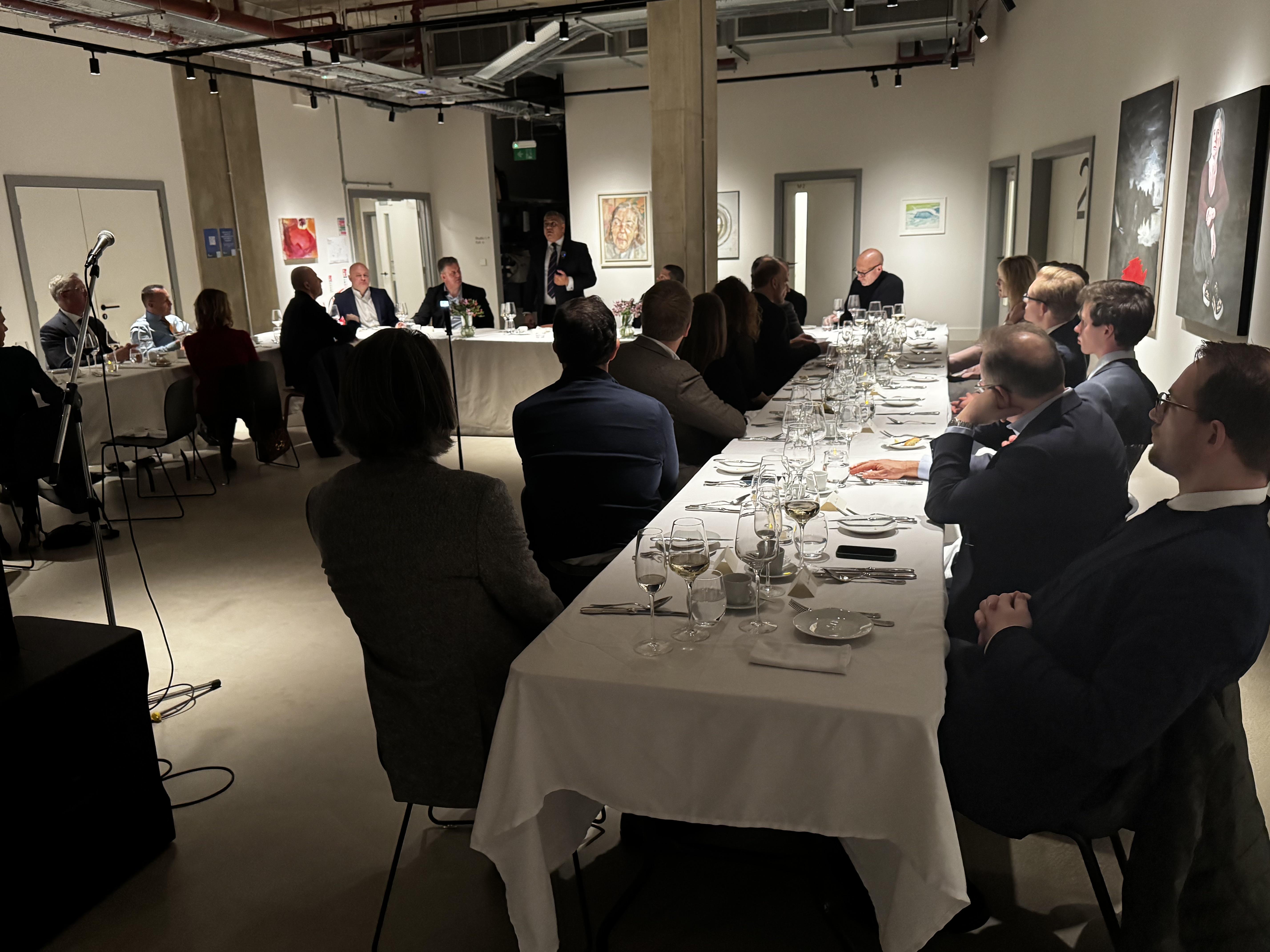 The Hub  - o44teapxjna.jpeg