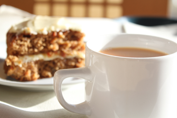Sollars Study with cake and coffee, ideal for meetings and networking events.