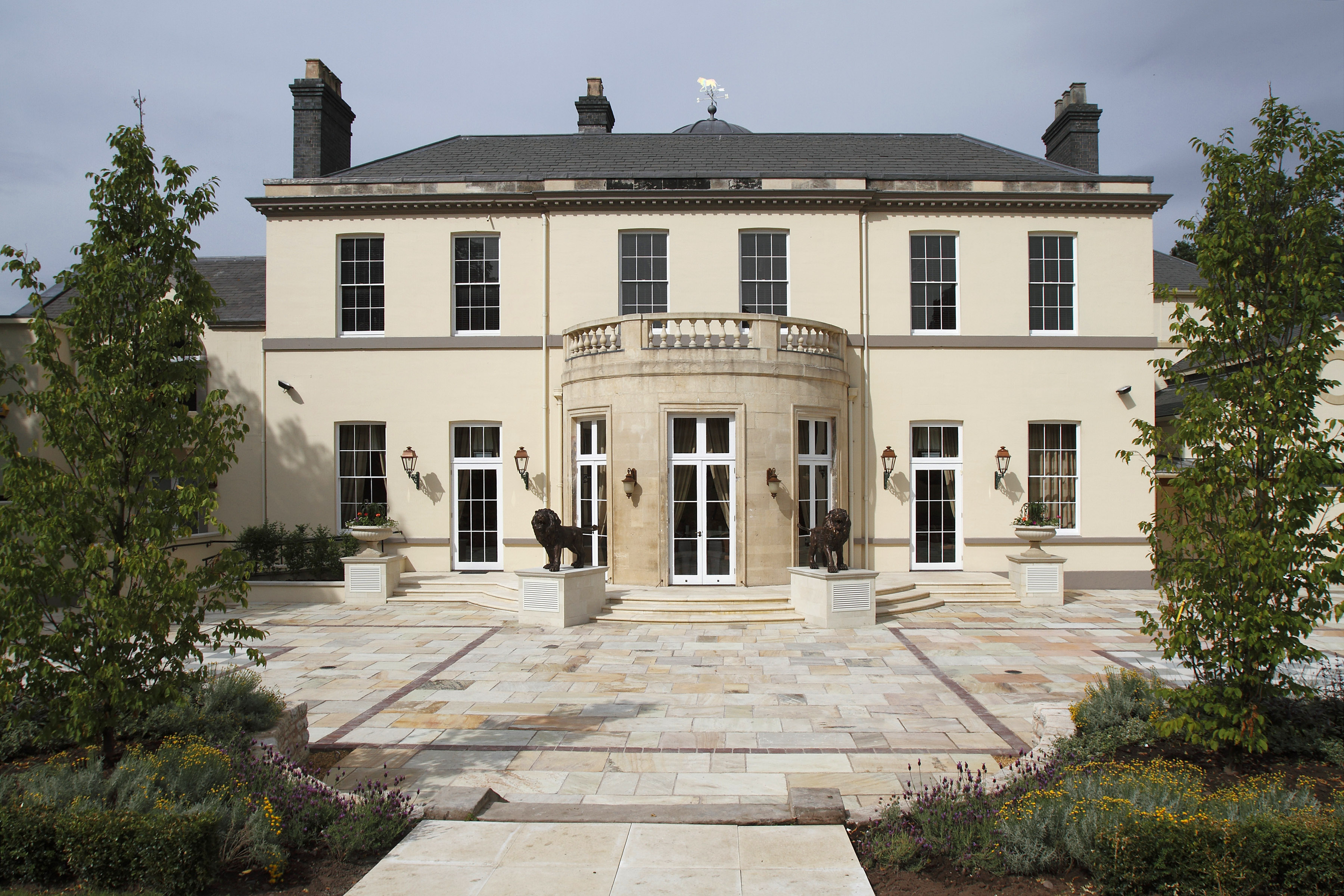 Spring Grove House - 22lw5ck4c3b.JPG