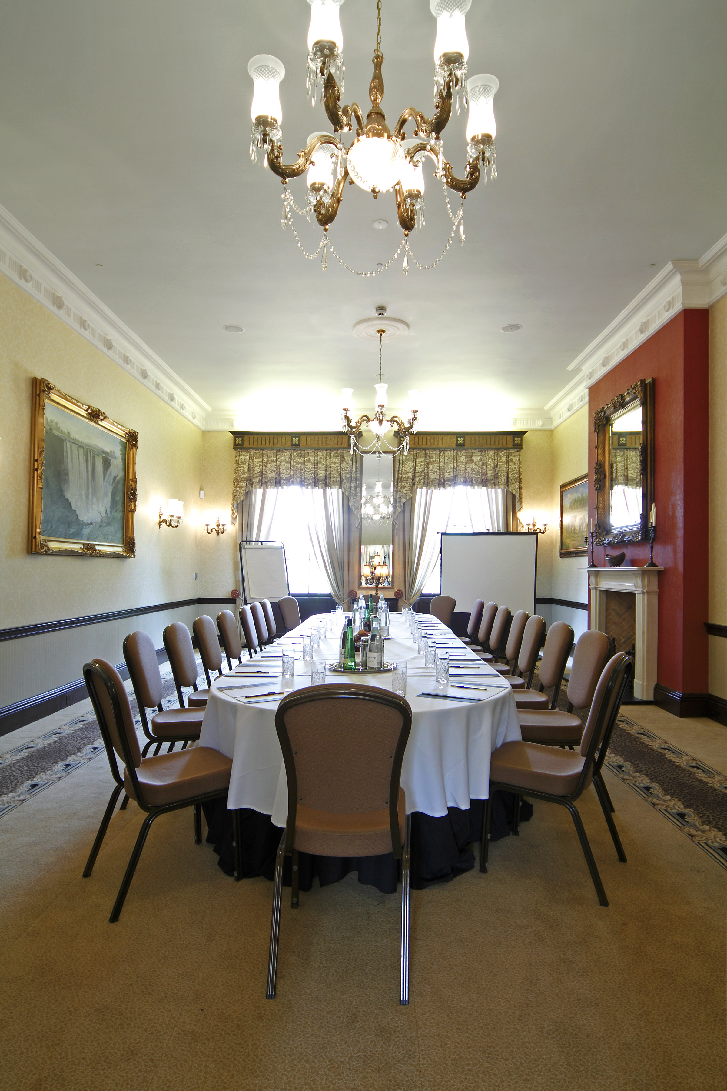 Spring Grove House - glwzpjya5x2.JPG