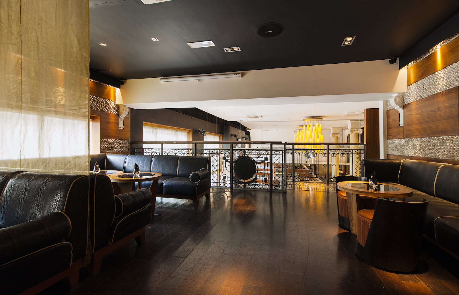 Whole Venue - sts5i1zg54g.jpg