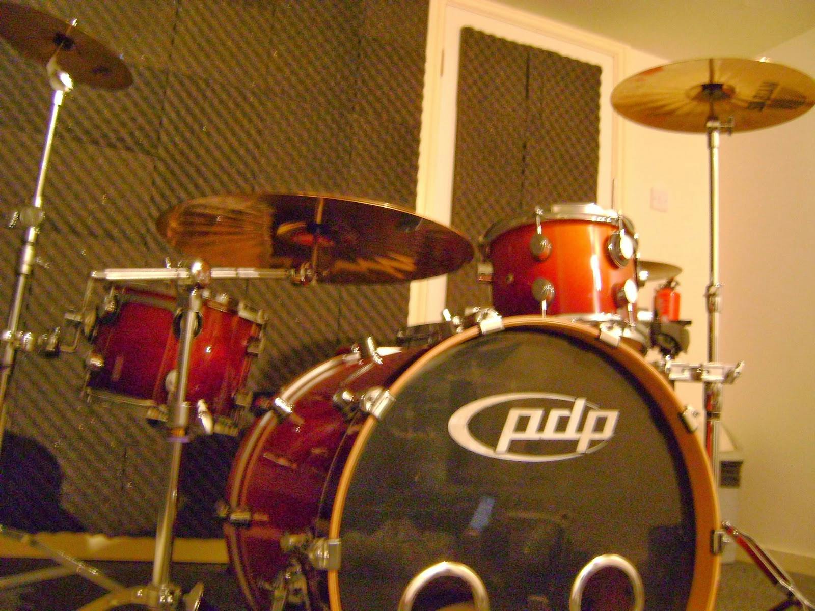 Rain City Rehearsal & Recording Studio - >Rain City Studios</a>