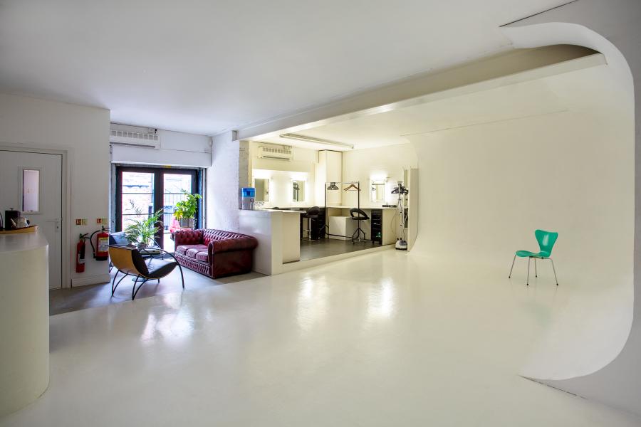 Control Room at Rain City Studio: modern space for corporate meetings and workshops.