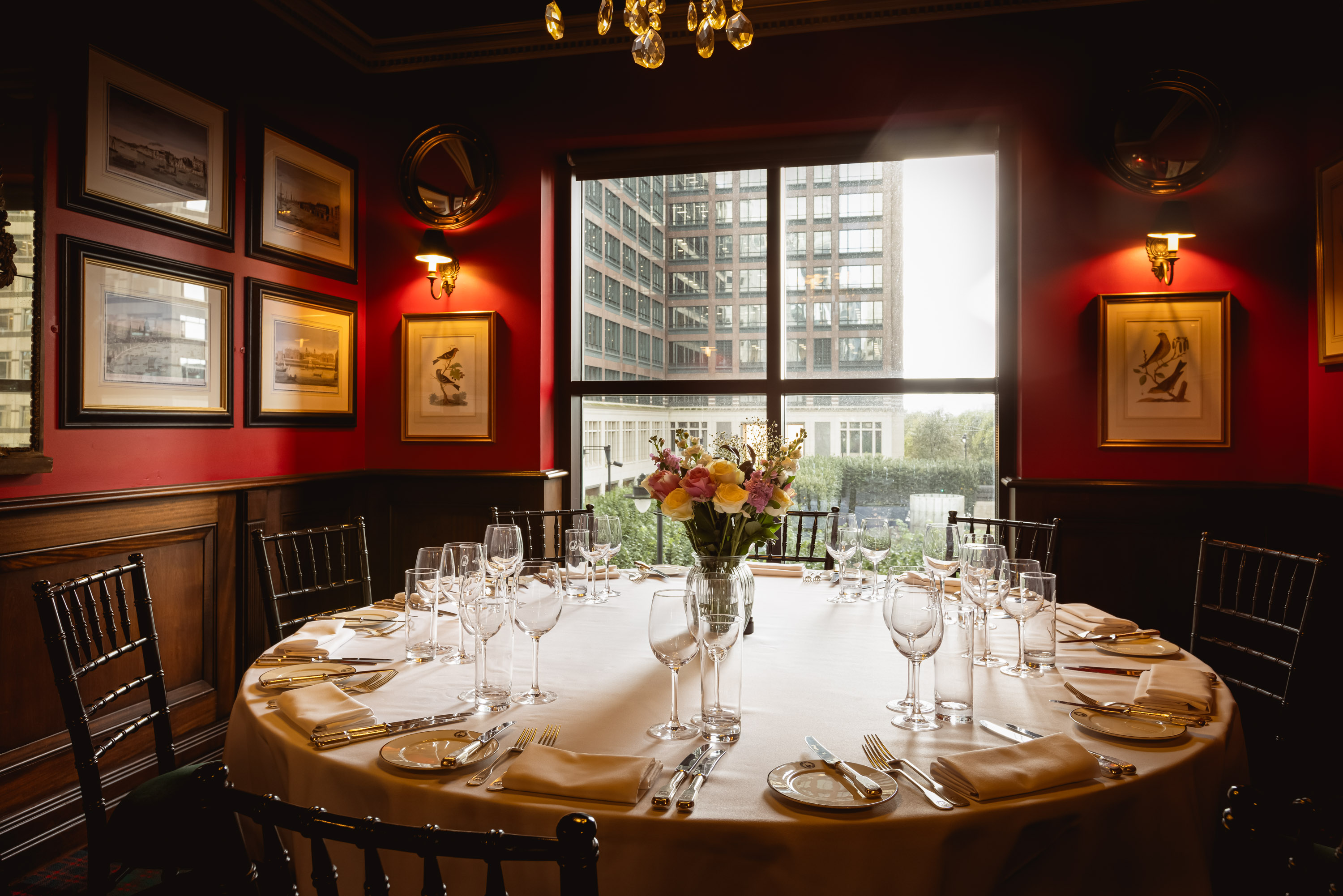 The Johnnie Walker Blue Label Room - zwb1lu0eahg.jpg