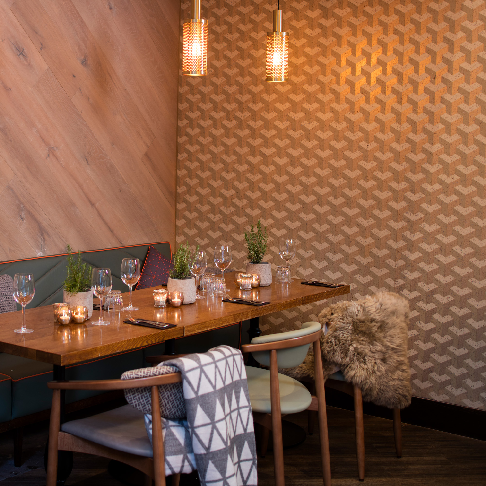 Whole Venue - b0ua1xzk1oc.jpg