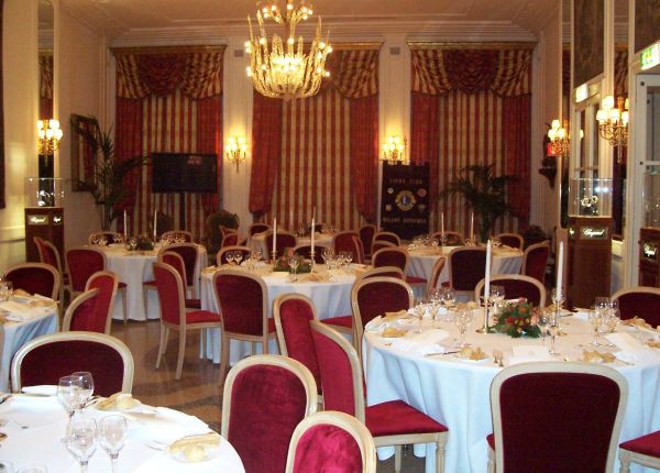 Elegant banquet space at Puccini Salon, perfect for weddings and corporate events.
