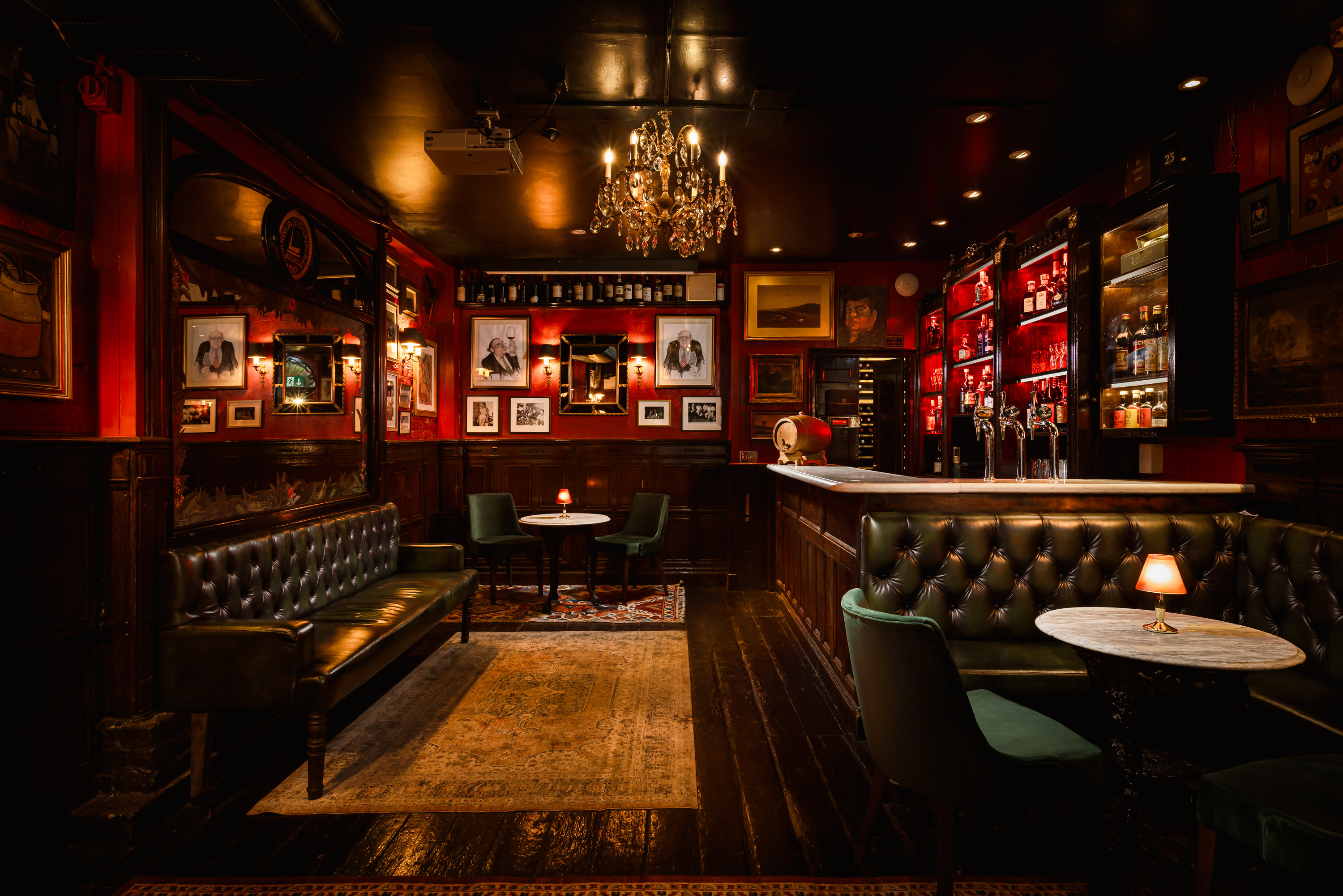Elegant Negroni Bar at Boisdale of Belgravia, ideal for private events and cocktail receptions.