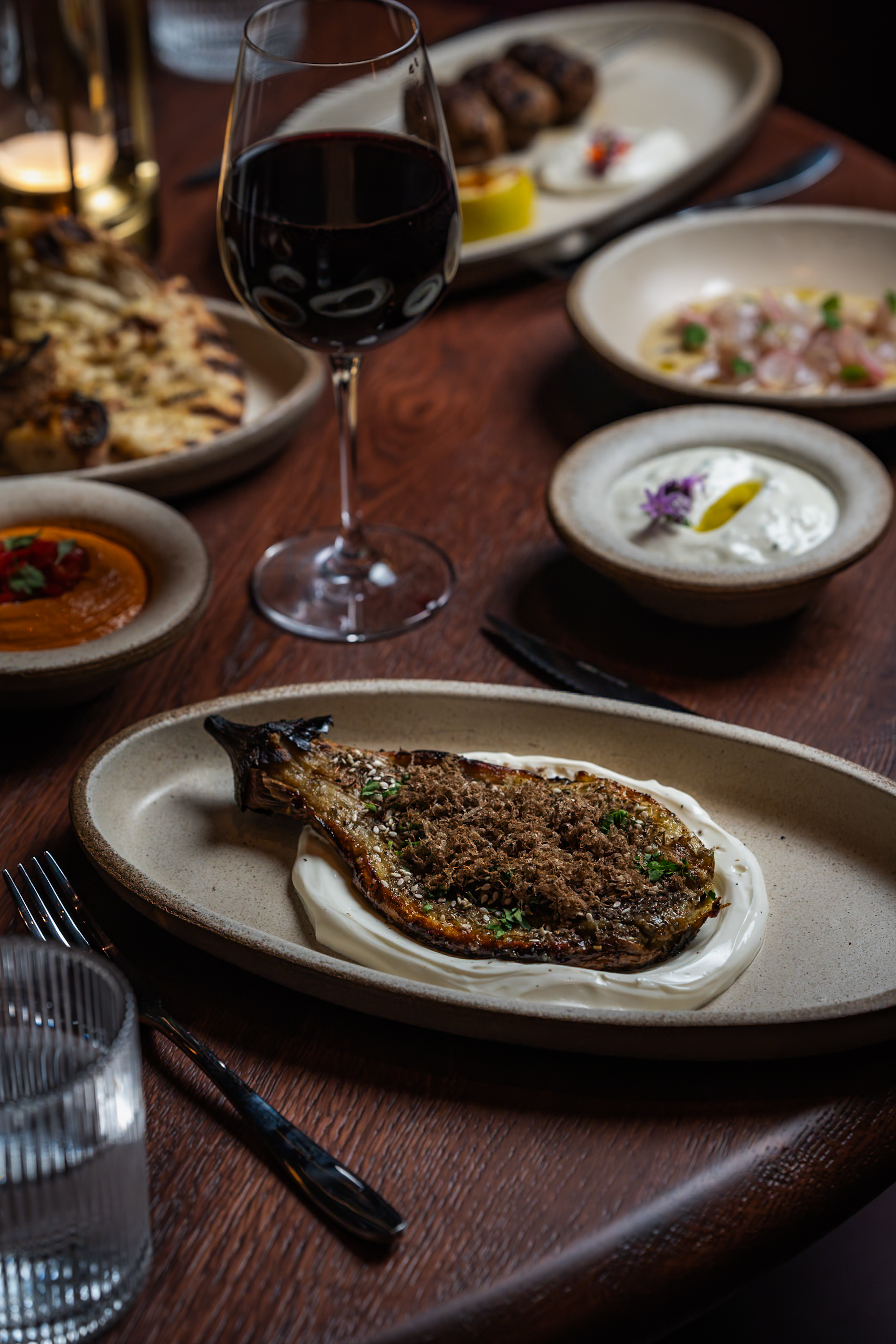 Iris Hall - 5dt5texmk1v.jpg