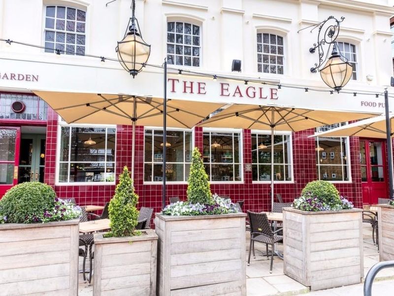 O'Donoghues pub facade, outdoor seating, corporate event, networking