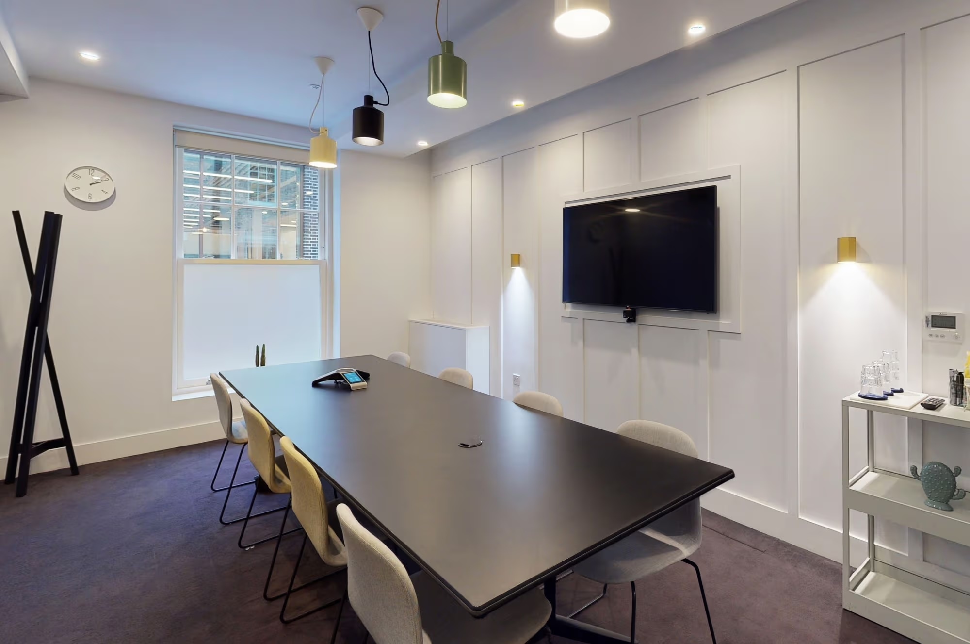 Fora boardroom, natural light, executive meeting, London event
