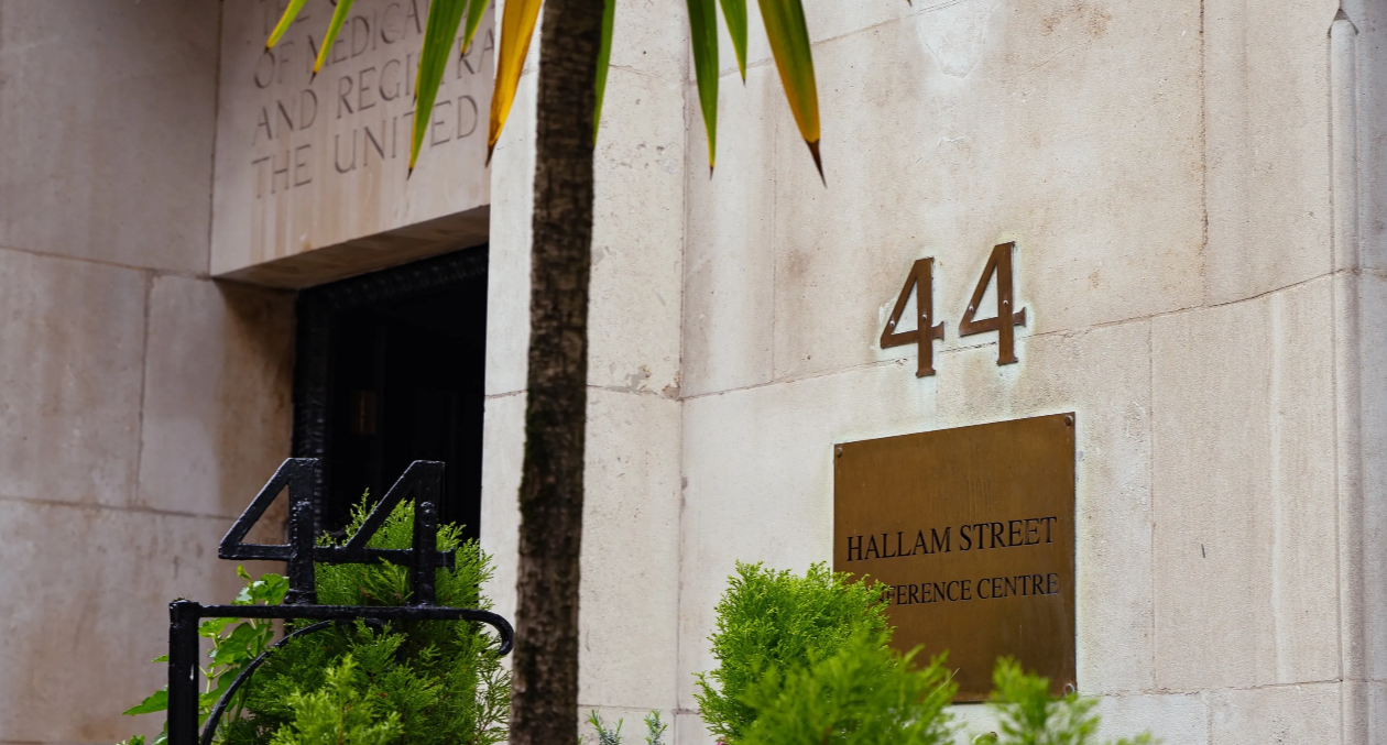 Warren Suite - tvulq3t0mcy.png