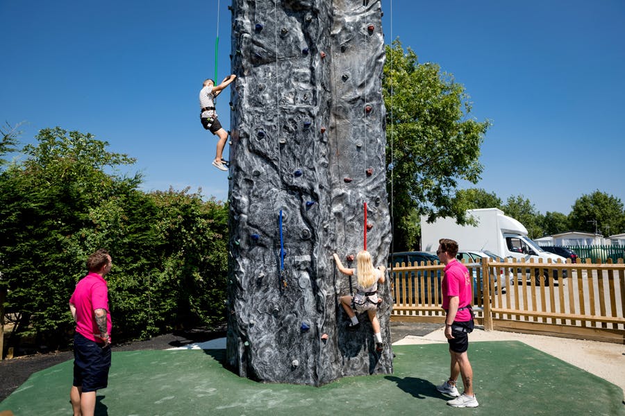 Seawick Holiday Park - >Seawick Holiday Park</a>