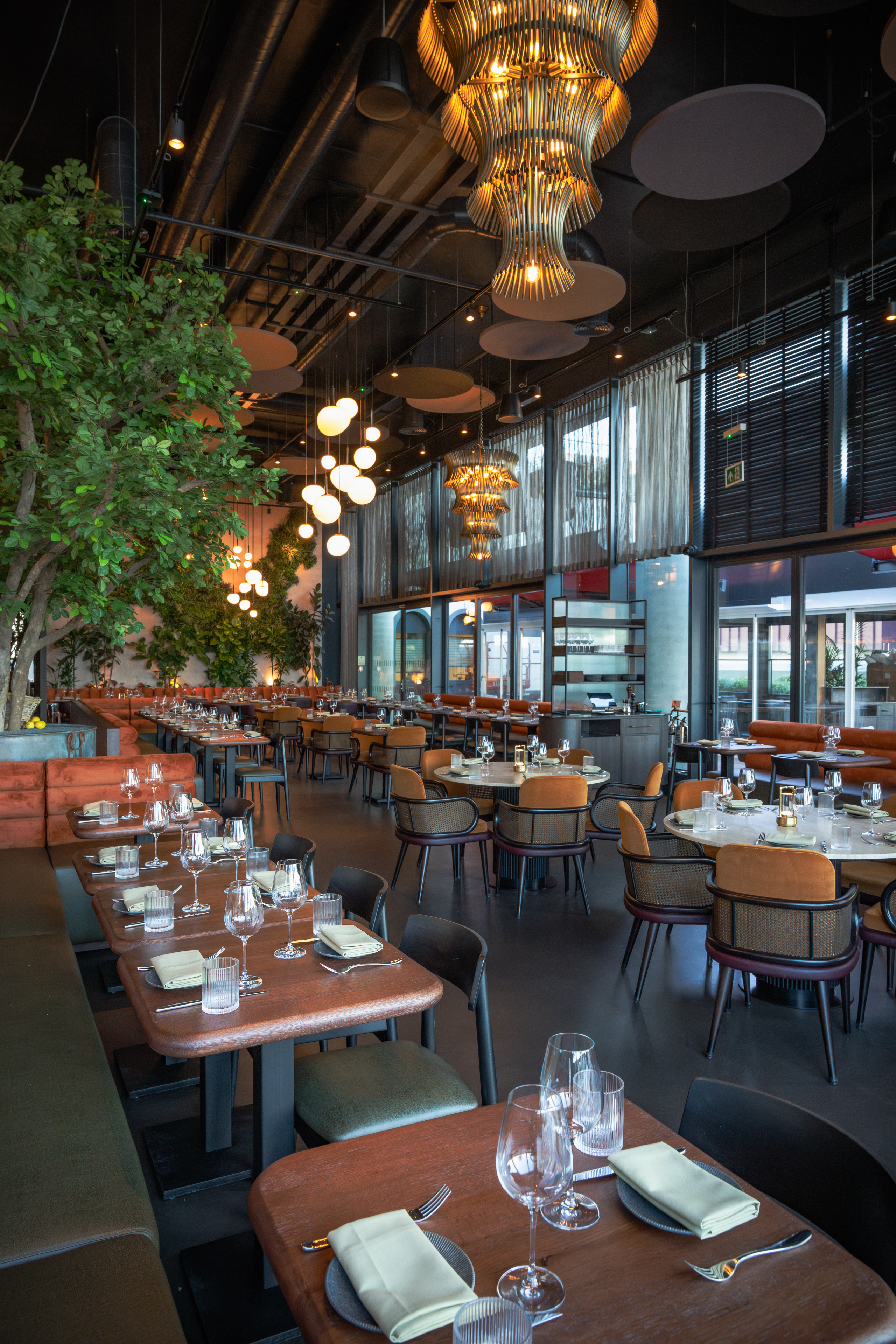 Iris Hall at HERA Restaurant: elegant dining space for events and gatherings.