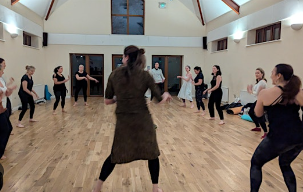 Shakti Space: Open venue, natural light, dance workshop, team building