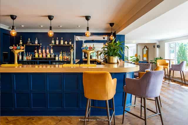 The Bar and Lounge
