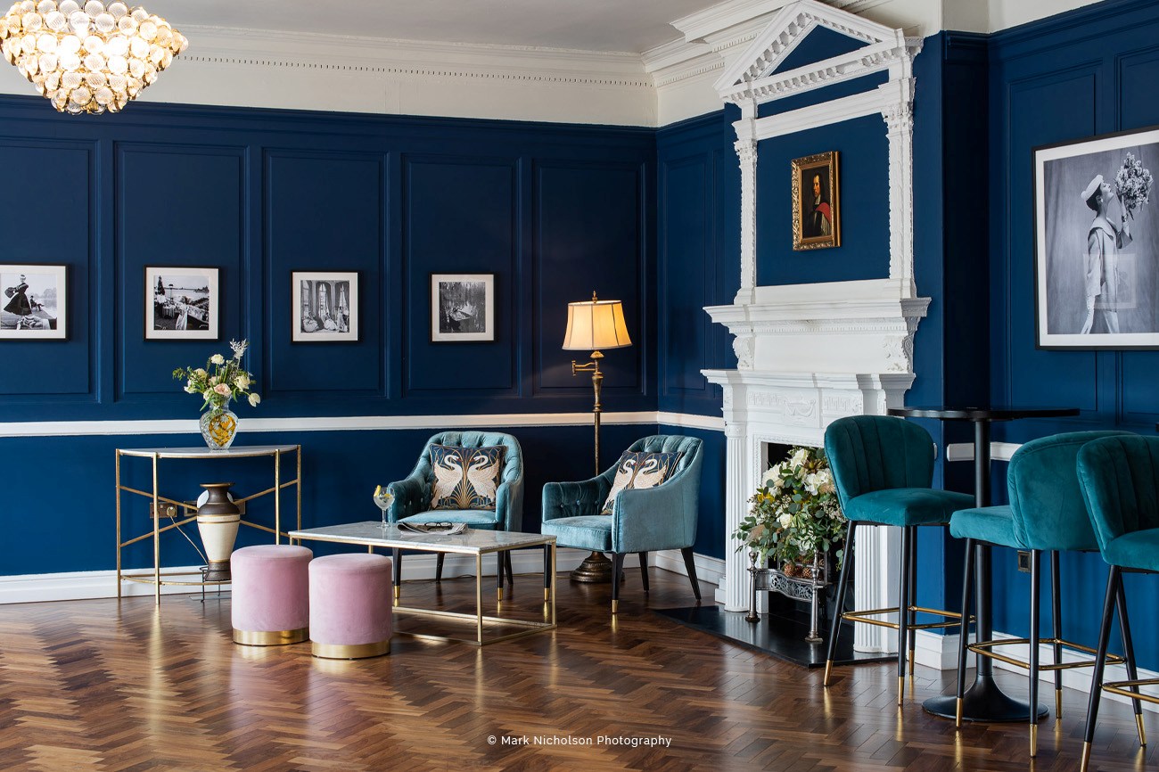 Peploe Lounge in Chester: elegant meeting space for networking events and gatherings.