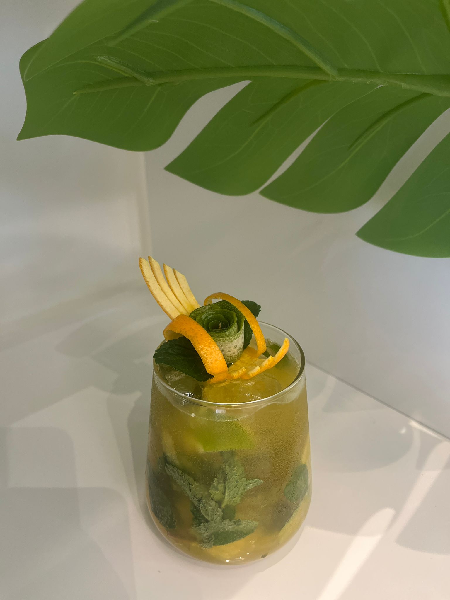 Cafe - equk554bjhl.jpg