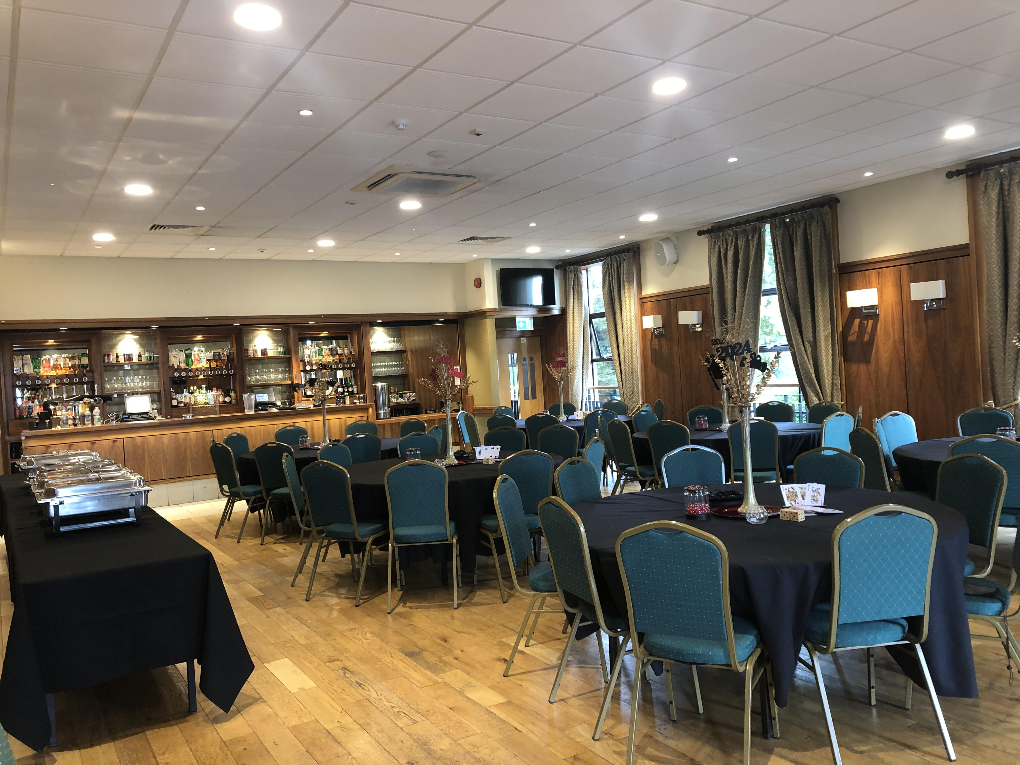 Emerald Room - exytw1hs0zz.jpg